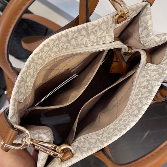 Michael Kors Mirella Small Shopper Top Zip Crossbody Bag Vanilla Logo MK - Picture 15 of 16